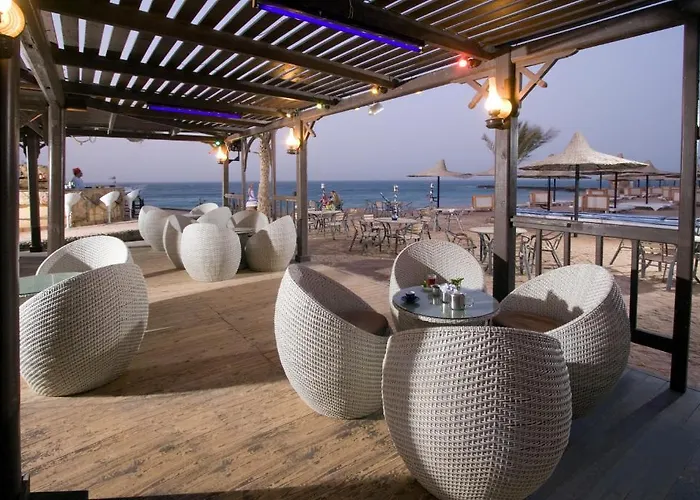 Jewels Sahara Boutique Resort 4*