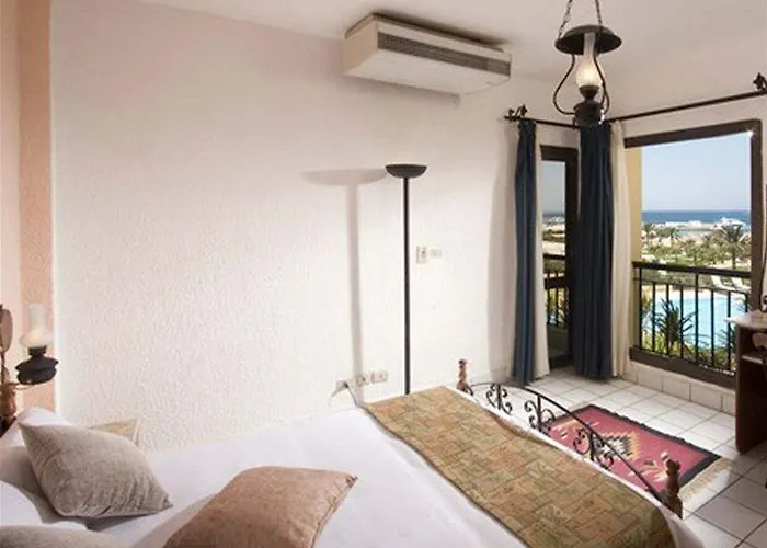 Jewels Sahara Boutique Resort 4*